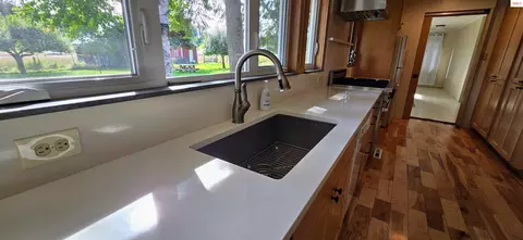 Kitchen - 24 Shiras Dr, Sandpoint, ID 83864 photo 2 of 8