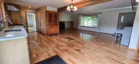 Living - 24 Shiras Dr, Sandpoint, ID 83864 photo 4 of 5