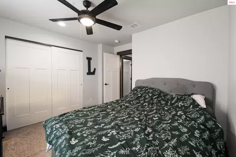 Bedroom - 241 Beverly Dr, Sagle, ID 83860 photo 4 of 8