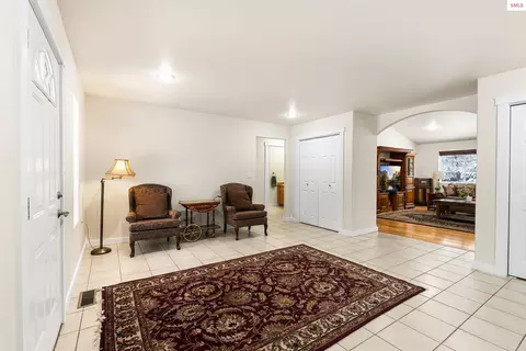Entry Way - 249 Indigo Sky Rd, Sandpoint, ID 83864 photo 1 of 4