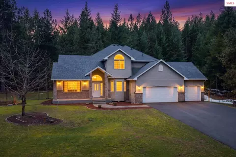23216 E Morris Rd, Newman Lake, WA 99025