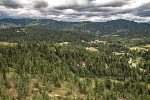 123 Makridge Ln, Kingston, ID 83839 photo 9