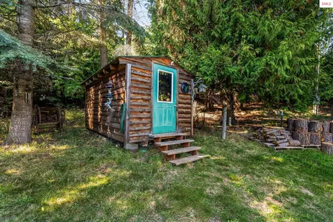 Exterior - 659 663 Spades Rd, Sagle, ID 83860 photo 11 of 16