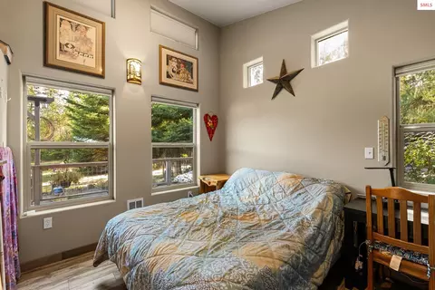 Bedroom - 659 663 Spades Rd, Sagle, ID 83860 photo 1 of 4