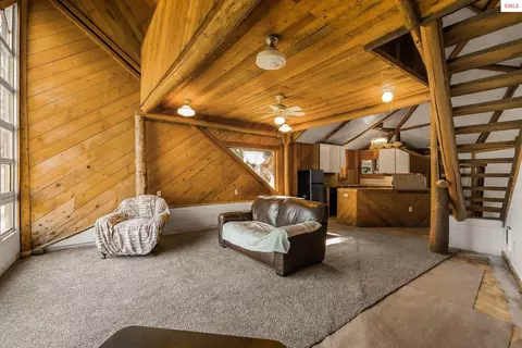 Living - 659 663 Spades Rd, Sagle, ID 83860 photo 2 of 2