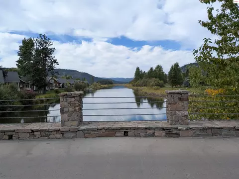 View/Area - 507 Guthrie Pl #302, Dover, ID 83825 photo 2 of 2
