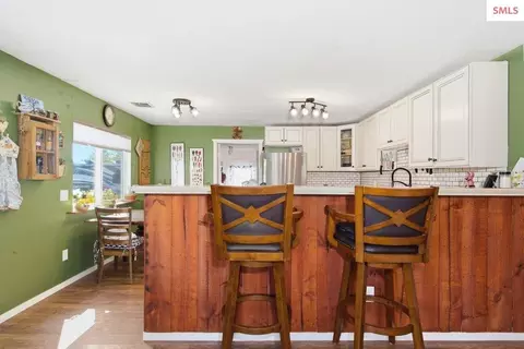 Kitchen - 369 Glidden Ave, Priest River, ID 83856 photo 1 of 3
