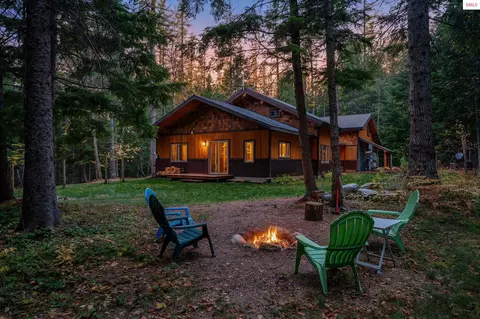 Exterior - 137 Puffin Rd, Sandpoint, ID 83864 photo 2 of 10