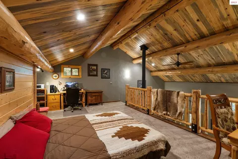 Bedroom - 137 Puffin Rd, Sandpoint, ID 83864 photo 1 of 4