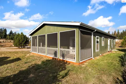 Exterior - 99 Wayside Dr, Athol, ID 83801 photo 5 of 10