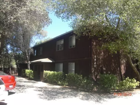 1820 Conifer Way, Redding, CA 96002 photo 2