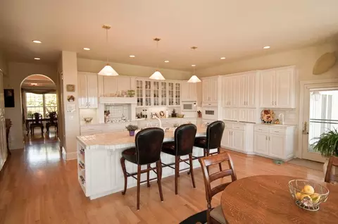 1785 El Capitan, Redding, CA 96001 photo 12