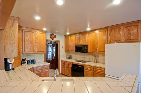 6050 Placer Rd, Igo, CA 96047 photo 4