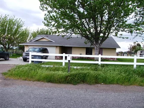 7741 Dewig Ave, Gerber, CA 96035 photo 2