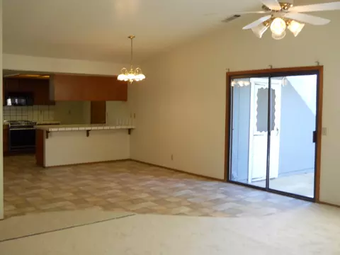 1816 Tiburon, Redding, CA 96002 photo 3
