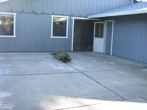 1816 Tiburon, Redding, CA 96002 photo 7