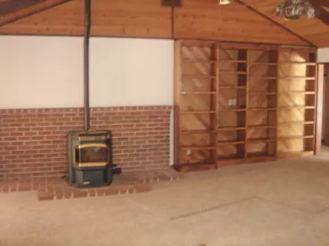20118 Spyglass Ln, Mountain Gate, CA 96003 photo 2