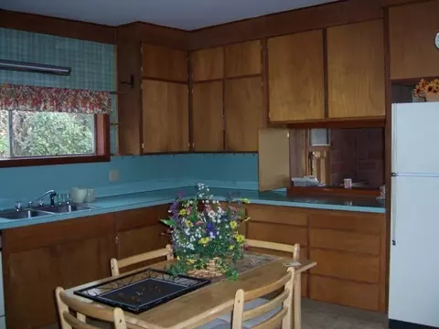 2865 Lilac, Redding, CA 96001 photo 3