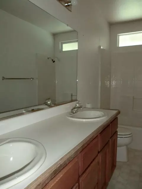 1564 Marigold Way, Redding, CA 96003 photo 10
