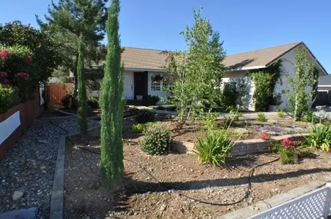 596 Collyer Dr, Redding, CA 96003 photo 1