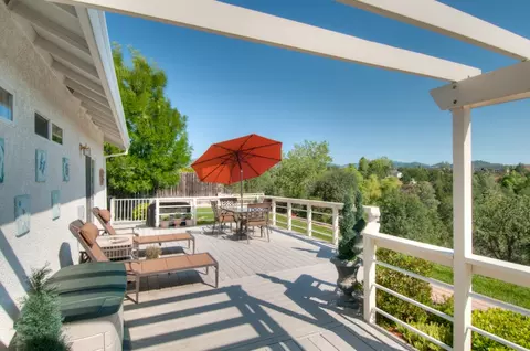 1197 River Ridge Dr, Redding, CA 96003 photo 3