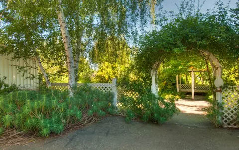 11374 Sara Dr, Redding, CA 96003 photo 13