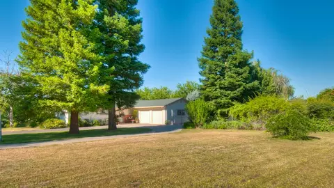 11374 Sara Dr, Redding, CA 96003 photo 27