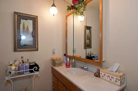 11374 Sara Dr, Redding, CA 96003 photo 12
