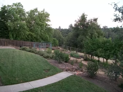 3943 Teton Dr, Redding, CA 96001 photo 5