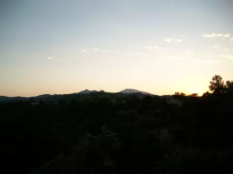 3943 Teton Dr, Redding, CA 96001 photo 9