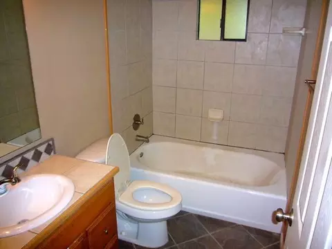 2081 Athens Ave, Redding, CA 96001 photo 4