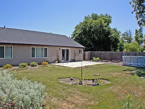 7136 Daybreak Ct, Redding, CA 96001 photo 9