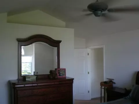 1487 Gladstone Ct, Redding, CA 96001 photo 17