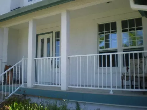1487 Gladstone Ct, Redding, CA 96001 photo 2