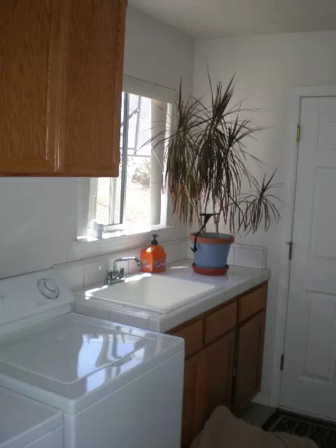 1487 Gladstone Ct, Redding, CA 96001 photo 11