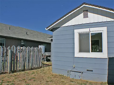 904 S Oregon St, Yreka, CA 96097 photo 9