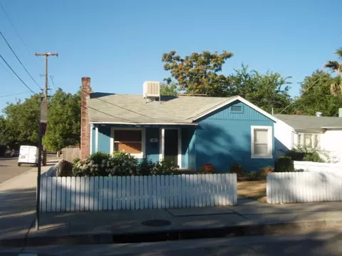 805 State St, Redding, CA 96001 photo 1