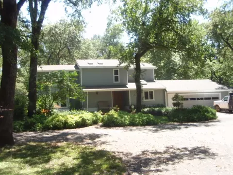 11140 Sara Dr, Redding, CA 96003 photo 1
