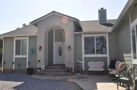 22265 Mirror Valley Ln, Redding, CA 96003 photo 7