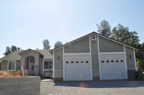 22265 Mirror Valley Ln, Redding, CA 96003 photo 1