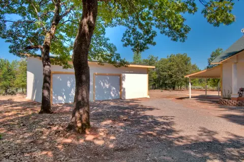 10672 Ridgetop Rd, Whitmore, CA 96096 photo 2