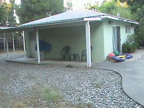 4450 E Bonnyview Dr, Redding, CA 96001 photo 2