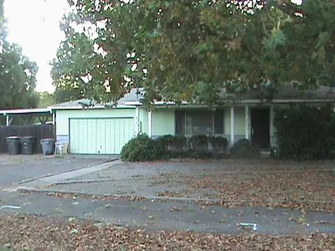 4450 E Bonnyview Dr, Redding, CA 96001 photo 1