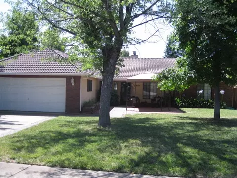 3885 Appalachian Way, Redding, CA 96001 photo 1
