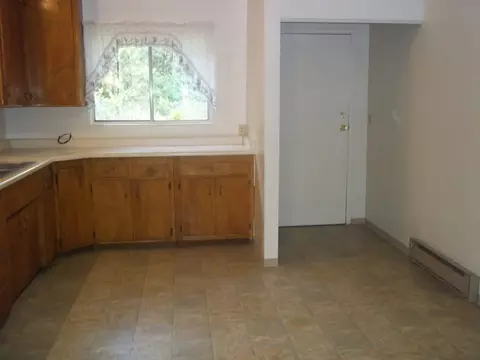 15067 Summer Shade Ln, Mountain Gate, CA 96003 photo 2