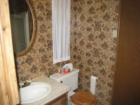 4477 Honeycomb Way, Redding, CA 96003 photo 10