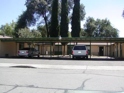 1065 Le Brun Ln, Redding, CA 96002 photo 3