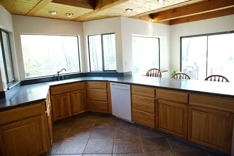 10054 Chateau Woods, Redding, CA 96001 photo 15