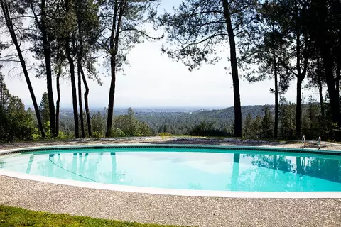 10054 Chateau Woods, Redding, CA 96001 photo 1