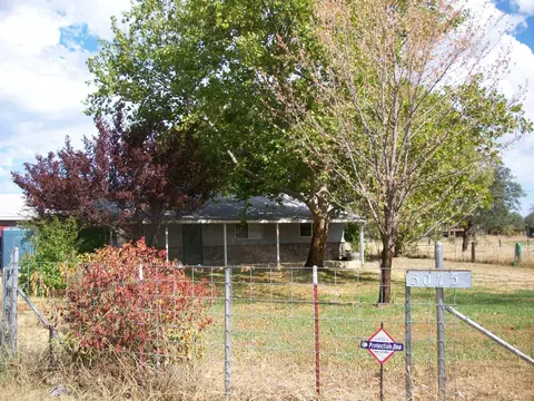 5075 Audrey Ln, Anderson, CA 96007 photo 1
